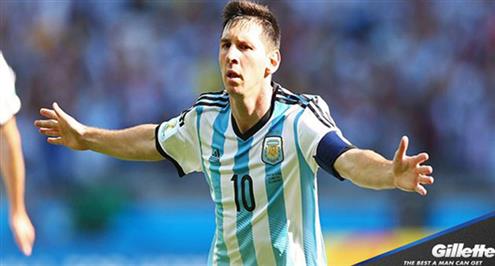 ميسي: لا أتنافس مع كريستيانو